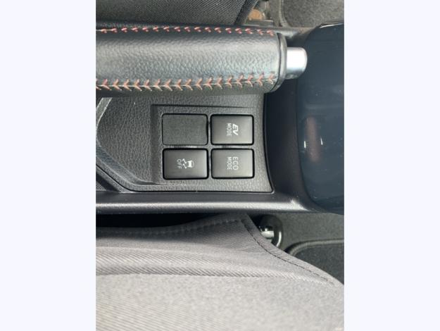 TOYOTA Yaris 1.5 100H Collection  