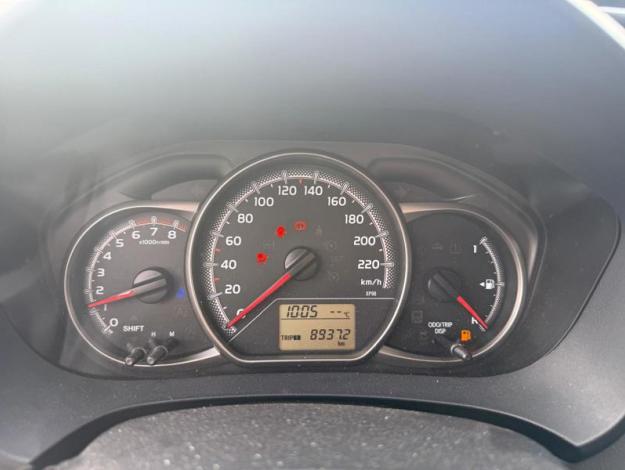 TOYOTA Yaris 69 VVT-i France  