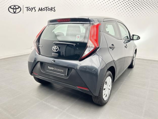 TOYOTA Aygo 1.0 VVT-i x-black  