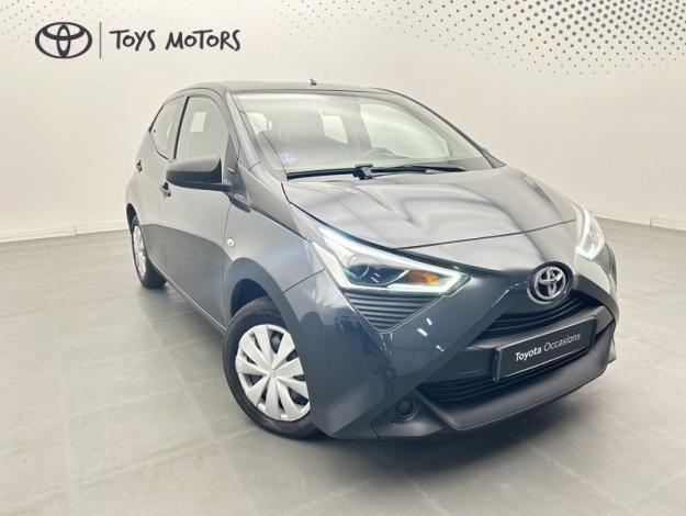 TOYOTA Aygo 1.0 VVT-i x-black  
