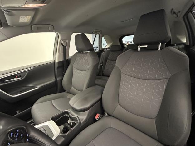TOYOTA RAV4 2WD Dynamic Business  