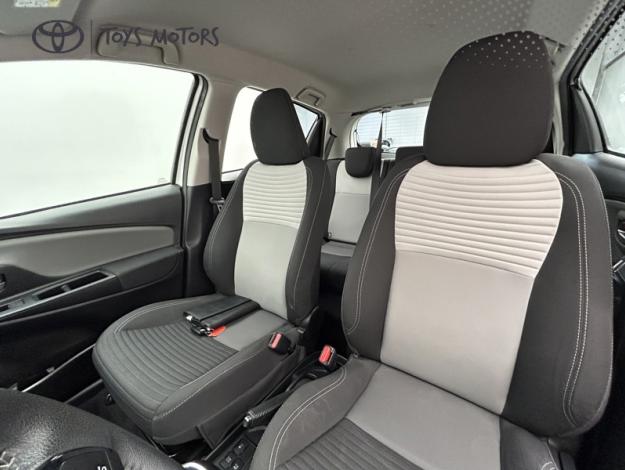 TOYOTA Yaris 1.5 VVT-I 100h France  