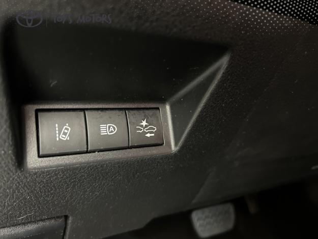 TOYOTA Yaris 1.5 VVT-I 100h France  
