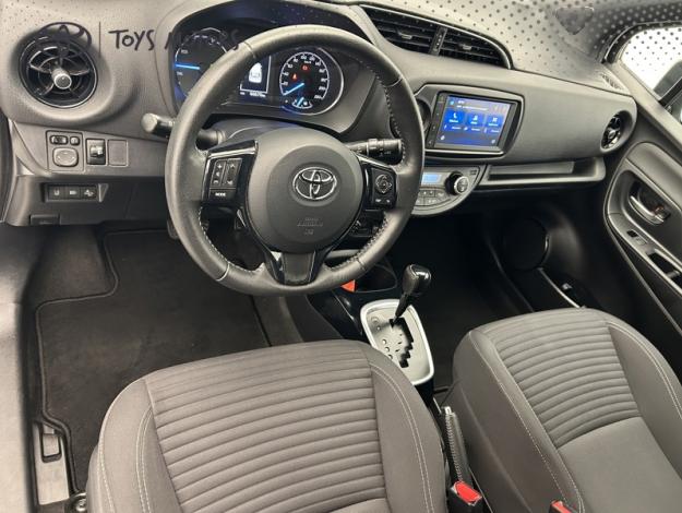 TOYOTA Yaris 1.5 100h Collection  
