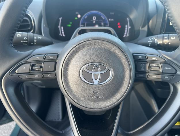 TOYOTA Yaris YARIS HYBRIDE 116H DESIGN PACK MY26  YARIS HYBRIDE 116H DESIGN PACK MY26