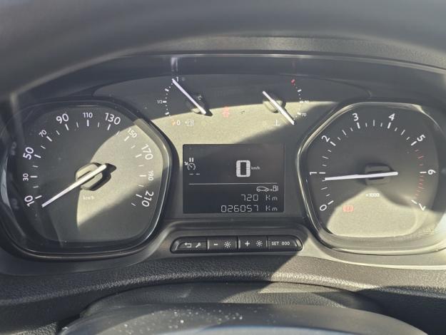 TOYOTA Proace Combi 2.0L 140 D-4D Dynamic Long 9 places  PROACE VERSO 2.0L D 4D 140 COMBI 