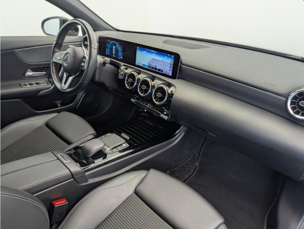 MERCEDES-BENZ Classe A 180 Progressive Line  