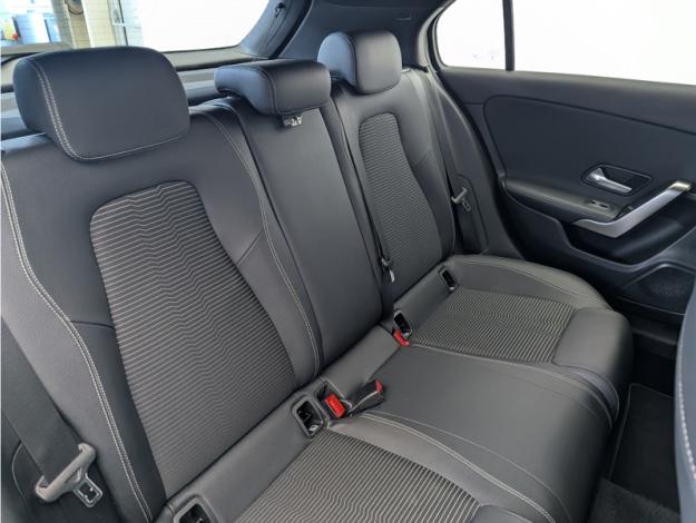 MERCEDES-BENZ Classe A 180 Progressive Line  