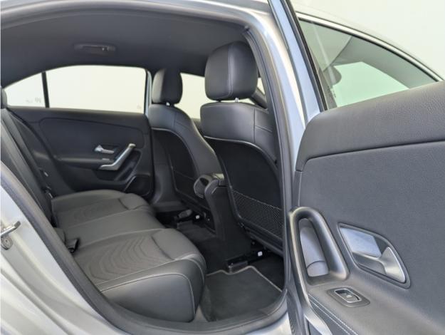 MERCEDES-BENZ Classe A 180 Berline Business Line  Classe A 180 Berline Business Line