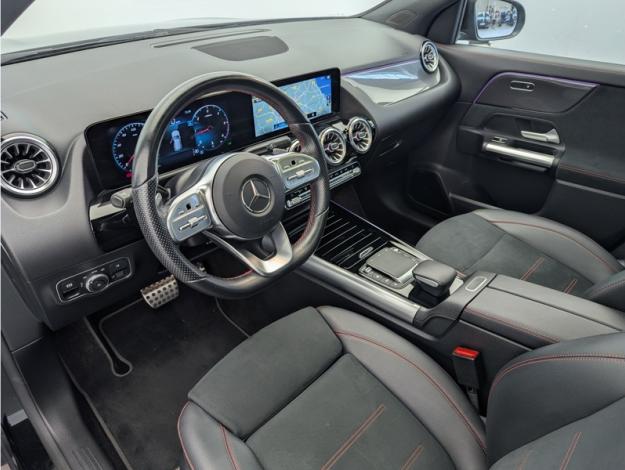 MERCEDES-BENZ GLA 200 d AMG Line  