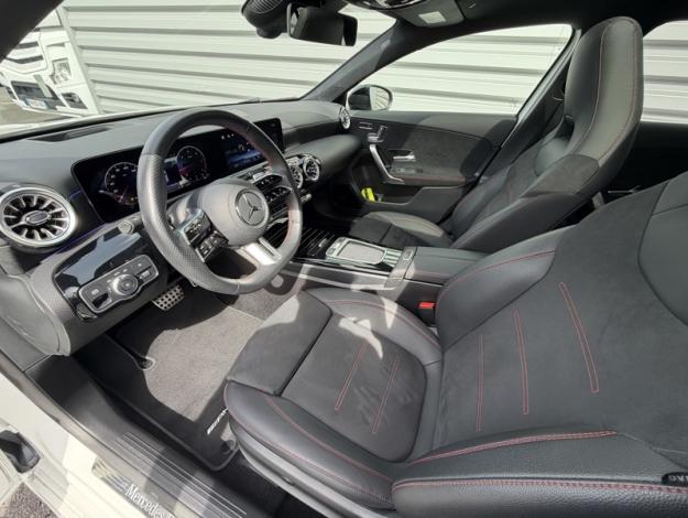 MERCEDES-BENZ Classe A 200 d AMG Line  
