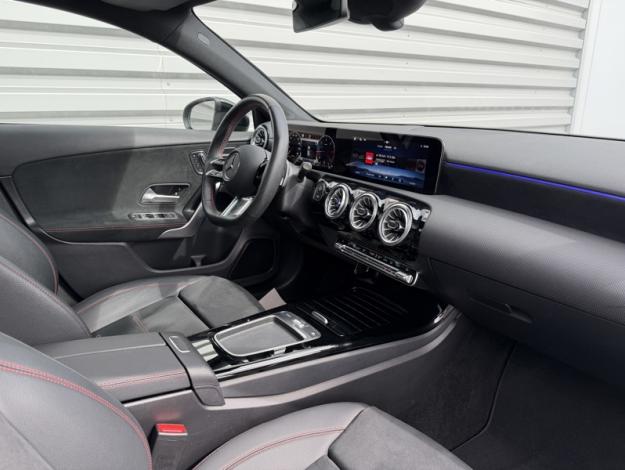 MERCEDES-BENZ Classe A 200 d AMG Line  