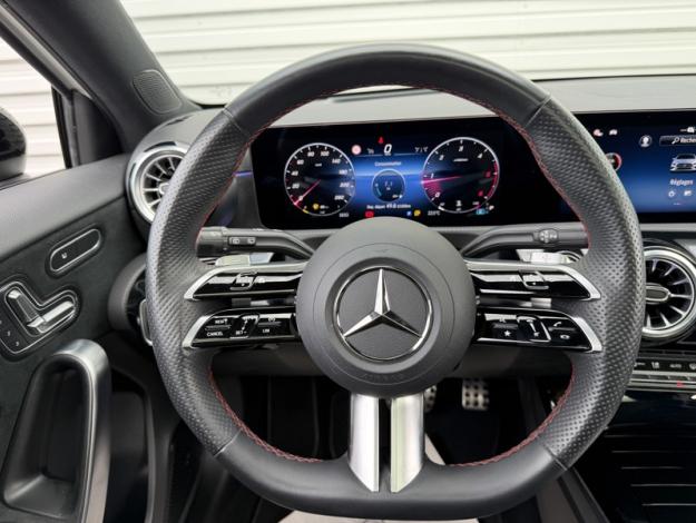 MERCEDES-BENZ Classe A 200 d AMG Line  