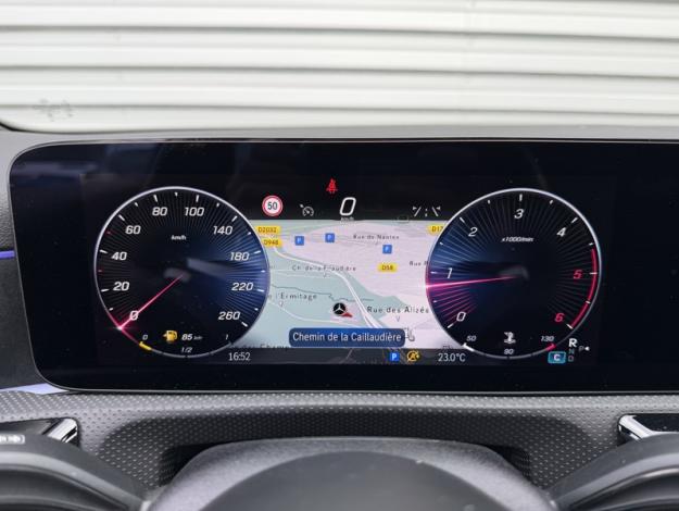 MERCEDES-BENZ Classe A 200 d AMG Line  