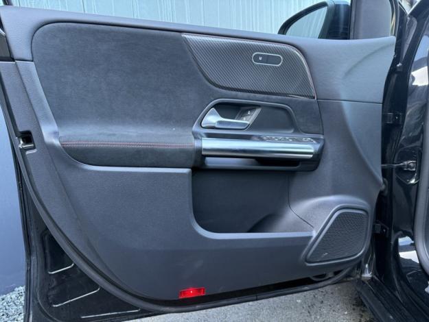 MERCEDES-BENZ Classe B 180 AMG Line Edition  B180 AMG LINE EDITION