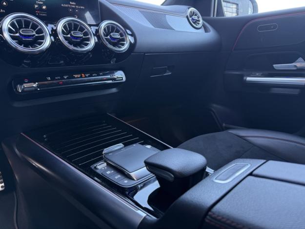 MERCEDES-BENZ Classe B 180 AMG Line Edition  B180 AMG LINE EDITION