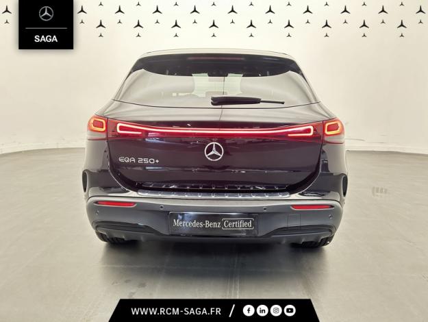 MERCEDES-BENZ EQA 250+ AMG Line  