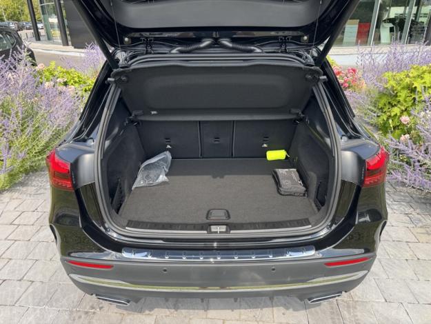 MERCEDES-BENZ GLA   GLA 200 d Edition 140