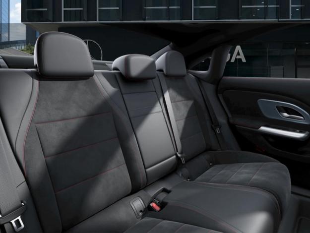 MERCEDES-BENZ CLA 200 AMG Line  CLA 200 AMG Line