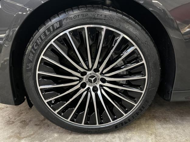 MERCEDES-BENZ Classe E Berline Classe E 300 e Hybrid EQ AMG Line Berline  Classe E 300 e Hybrid EQ AMG Line Berline