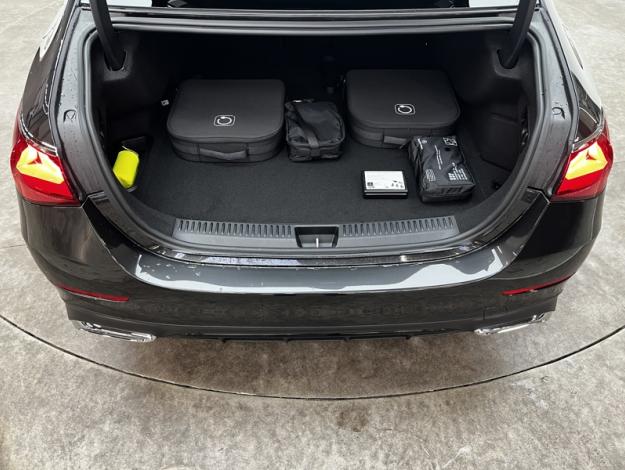 MERCEDES-BENZ Classe E Berline Classe E 300 e Hybrid EQ AMG Line Berline  Classe E 300 e Hybrid EQ AMG Line Berline