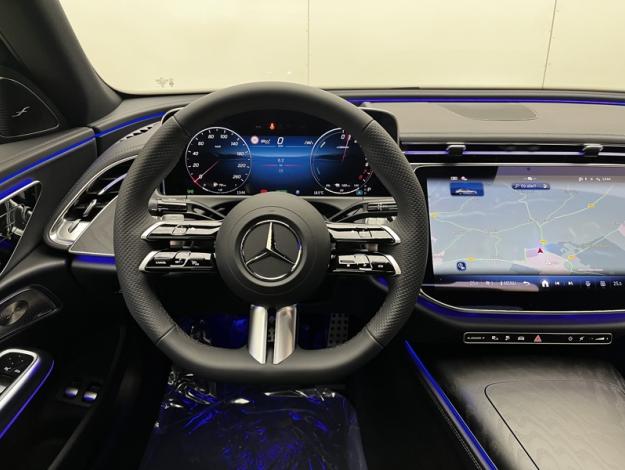 MERCEDES-BENZ Classe E Berline Classe E 300 e Hybrid EQ AMG Line Berline  Classe E 300 e Hybrid EQ AMG Line Berline