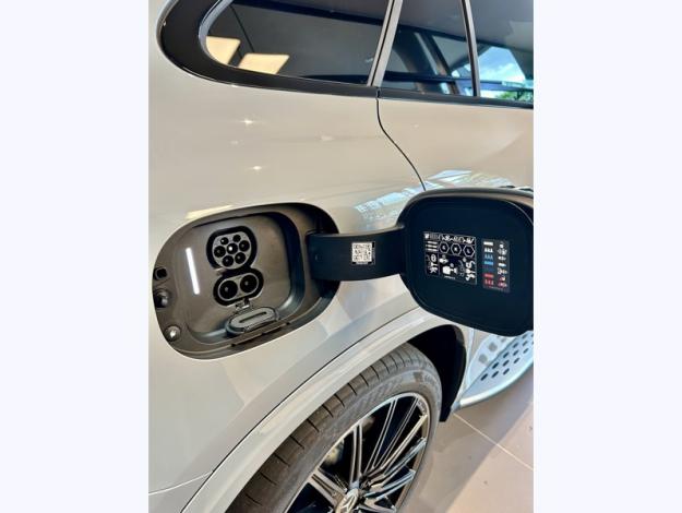 MERCEDES-BENZ GLC SUV GLC 400 4M électrique AMG Line  GLC 400 4M avec technologie EQ AMG Line