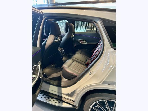 MERCEDES-BENZ GLC SUV GLC 400 4M électrique AMG Line  GLC 400 4M avec technologie EQ AMG Line