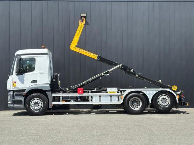 MERCEDES-BENZ Actros 2543 6x2 bras Palfinger   