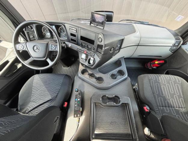 MERCEDES-BENZ Actros 2543 6x2 bras Palfinger   