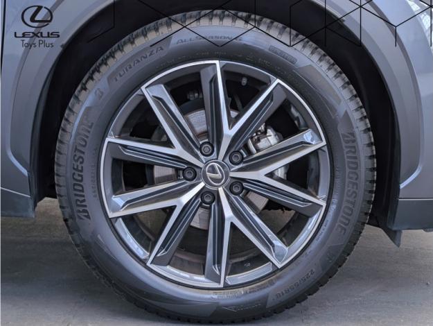 LEXUS LBX 1.5 136H 2WD Emotion  