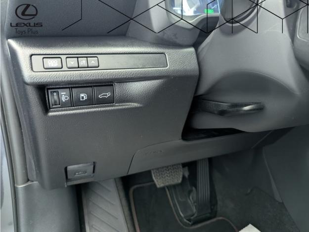 LEXUS LBX 1.5 136H 2WD Emotion  