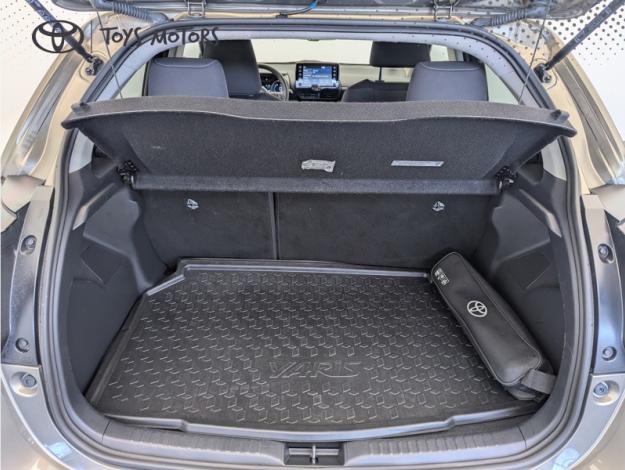 TOYOTA Yaris Hybride 116h Design  Pack