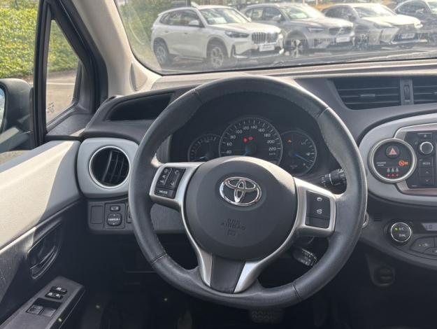 TOYOTA Yaris Hybrid 100h Dynamic / PACK ZEN  