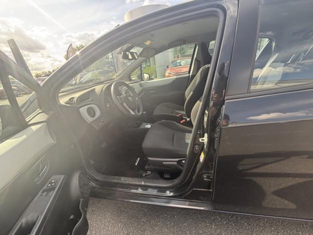 TOYOTA Yaris Hybrid 100h Dynamic / PACK ZEN  