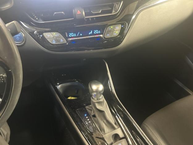 TOYOTA C-HR 2.0 Hybride 184 Design Ultimate  2.0 184 ch 