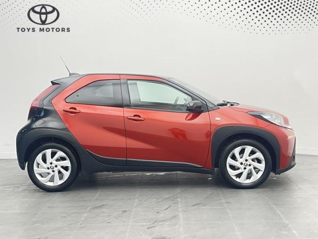 TOYOTA Aygo X 1.0 S-CVT 72 Design  