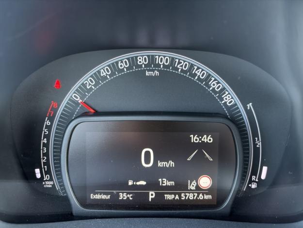 TOYOTA Aygo X 1.0 VVT-i 72 Design  