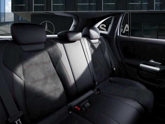 MERCEDES-BENZ GLA 200 d Edition 140  GLA 200 d Edition 140