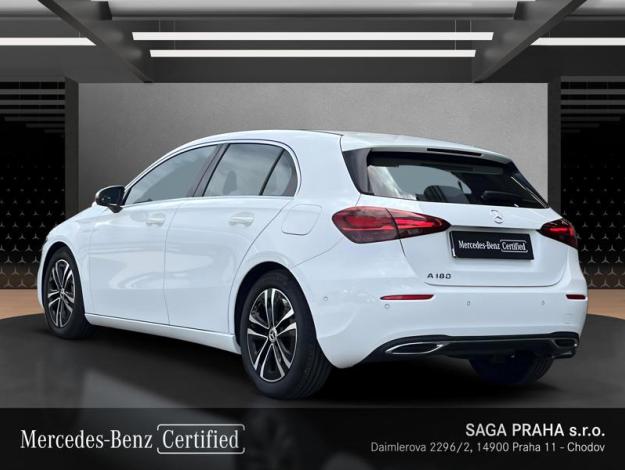 MERCEDES-BENZ A-Třída A 180 (3/18)