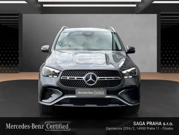MERCEDES-BENZ GLE 300 d 4MATIC AMG Line Airmatic (8/18)