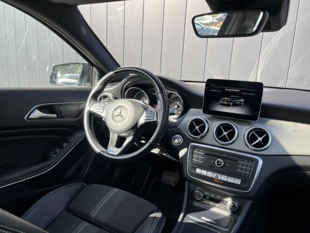 MERCEDES-BENZ GLA 200 d Sensation  
