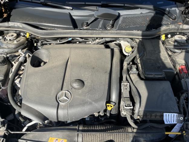 MERCEDES-BENZ GLA 200 d Sensation  