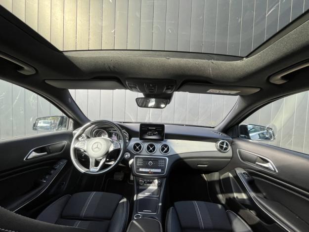 MERCEDES-BENZ GLA 200 d Sensation  