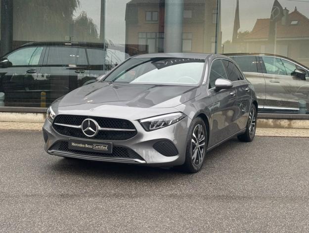 MERCEDES-BENZ A 180 Luxury Line  