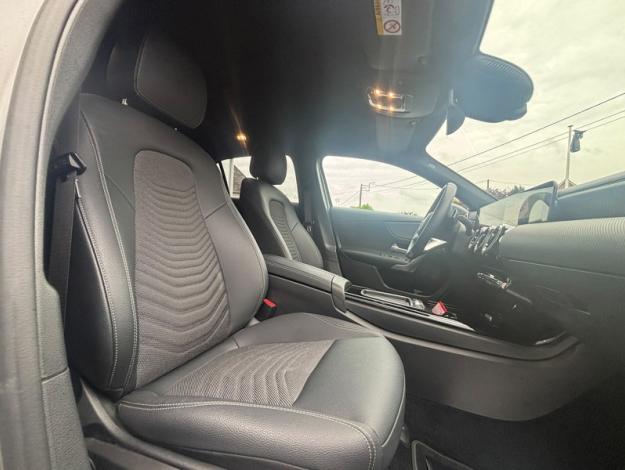 MERCEDES-BENZ A 180 Luxury Line  