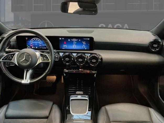 MERCEDES-BENZ A A 180 d