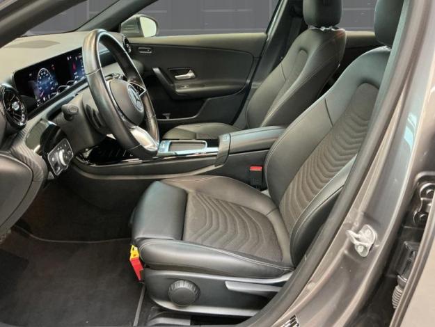 MERCEDES-BENZ A A 180 d