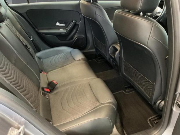 MERCEDES-BENZ A A 180 d