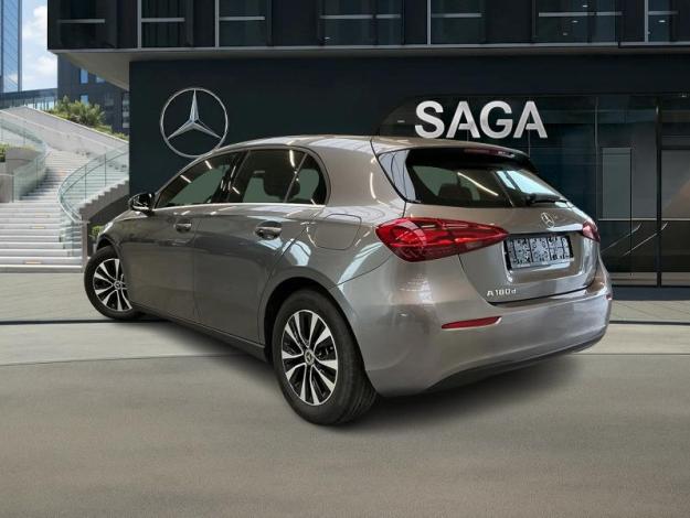MERCEDES-BENZ A A 180 d